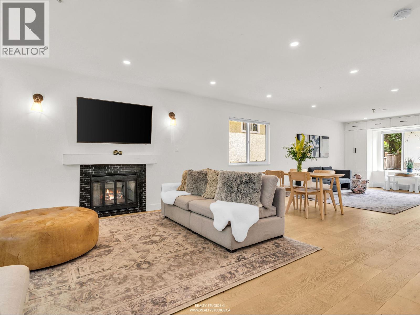 4588 James Street, Vancouver, British Columbia V5V 3J3 - Photo 6 - R3153963