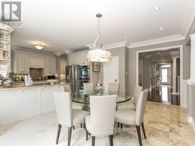 11 Concorde Drive, Brampton, Ontario L6P 1V3 - Photo 6 - W13650310