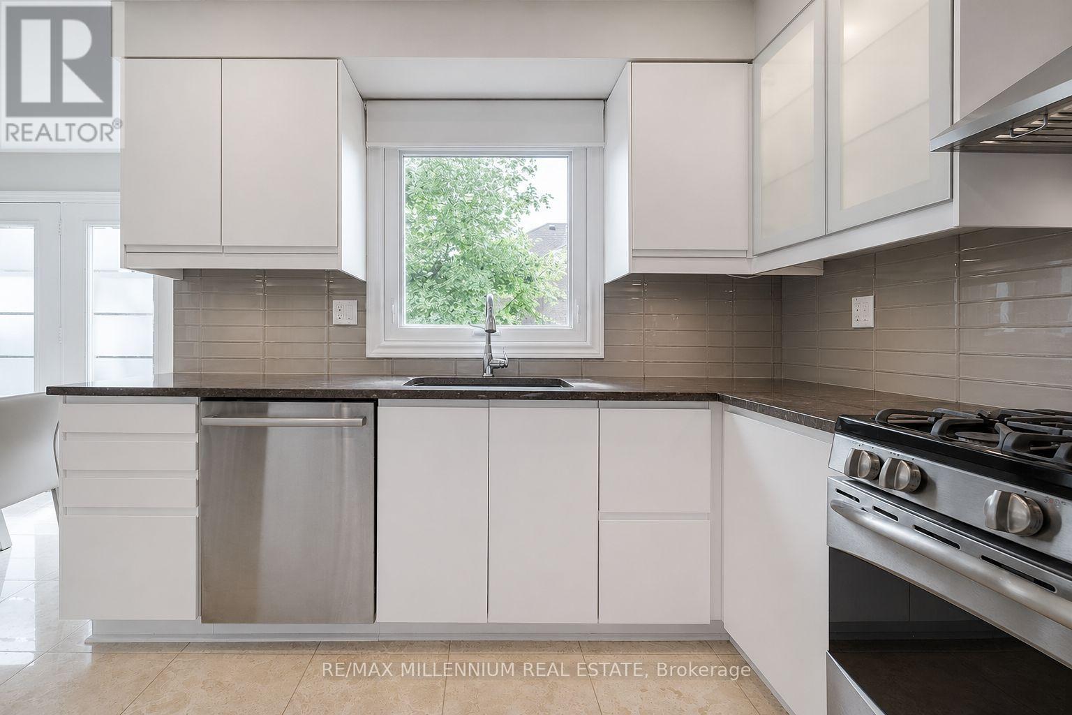 2776 Rosewood Lane, Oakville, Ontario  L6J 7M4 - Photo 15 - W13653002
