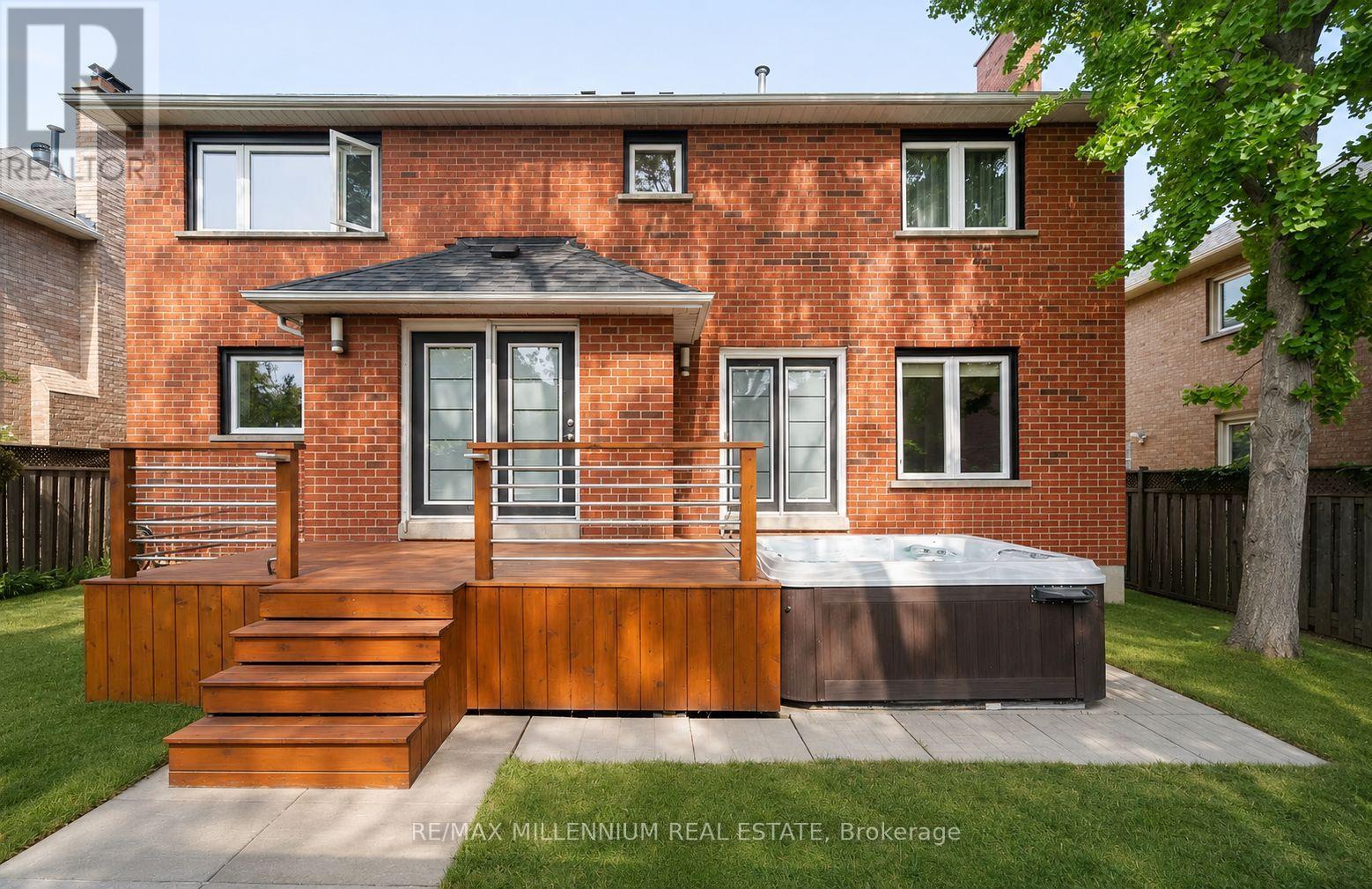 2776 Rosewood Lane, Oakville, Ontario  L6J 7M4 - Photo 8 - W13653002