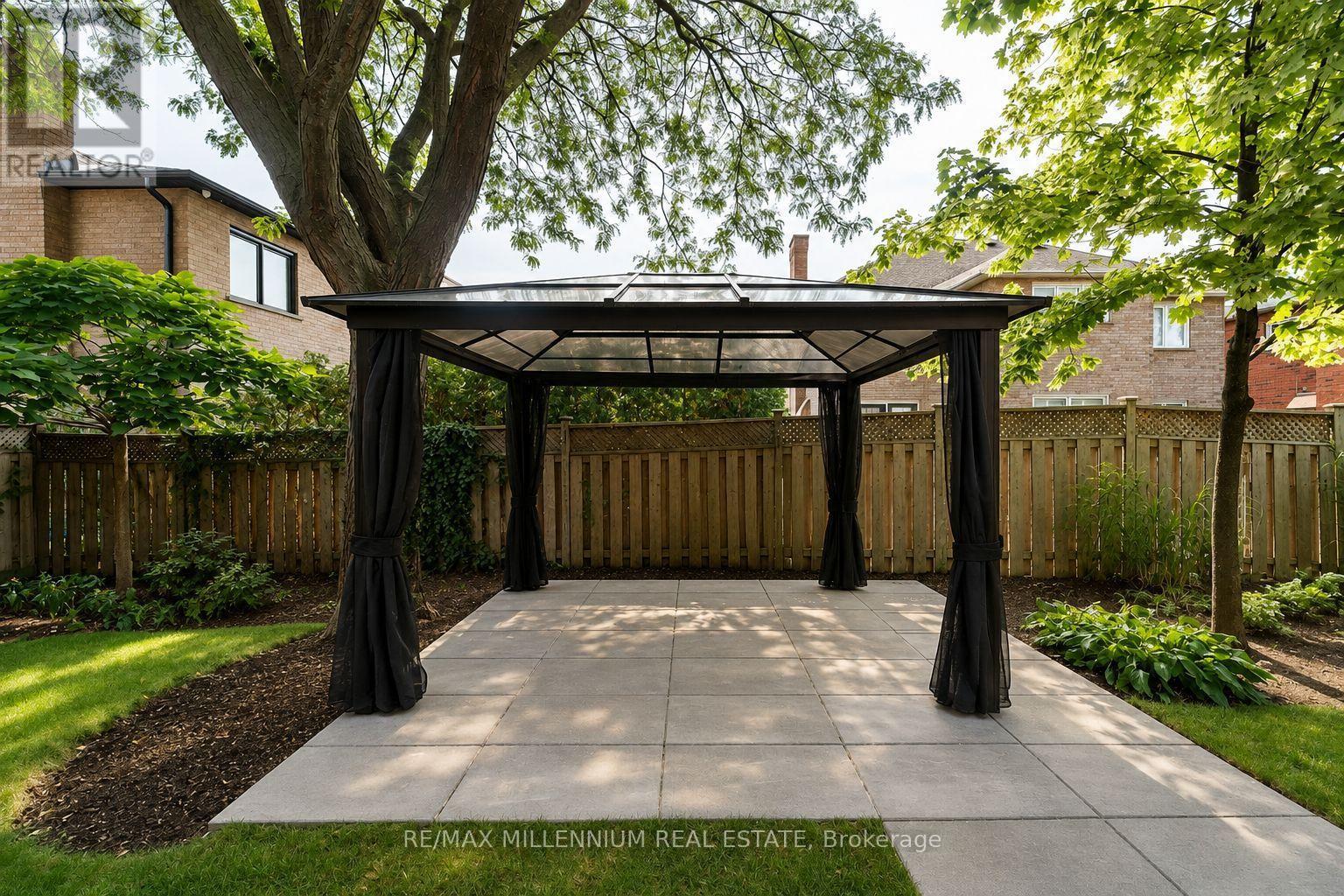 2776 Rosewood Lane, Oakville, Ontario  L6J 7M4 - Photo 9 - W13653002