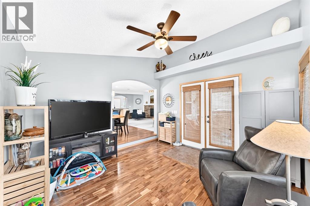 206 Panamount Grove NW, Calgary, Alberta  T3K 5V5 - Photo 17 - A2335687