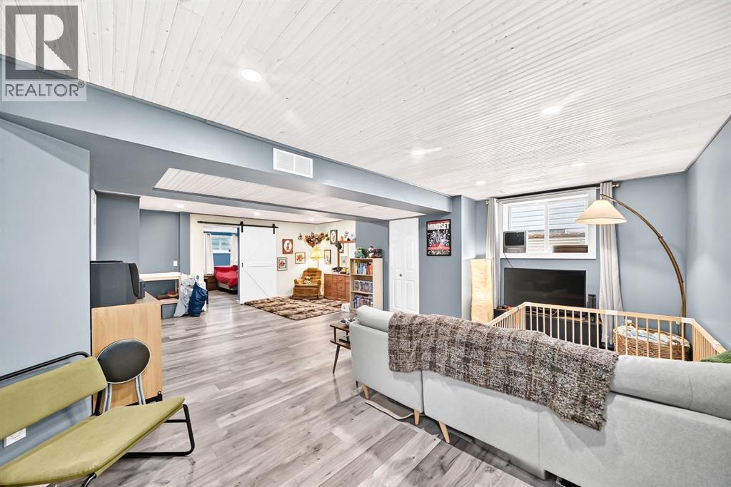 206 Panamount Grove NW, Calgary, Alberta  T3K 5V5 - Photo 39 - A2335687