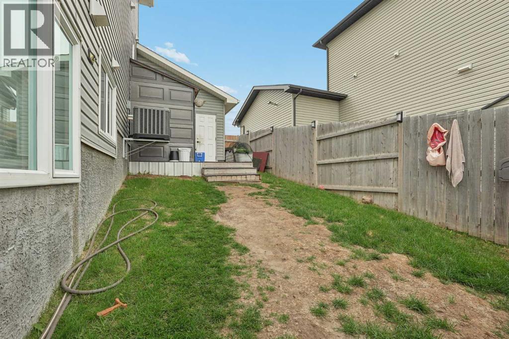 648 Parkside Green, Coaldale, Alberta  T1M 0B2 - Photo 45 - A2328967