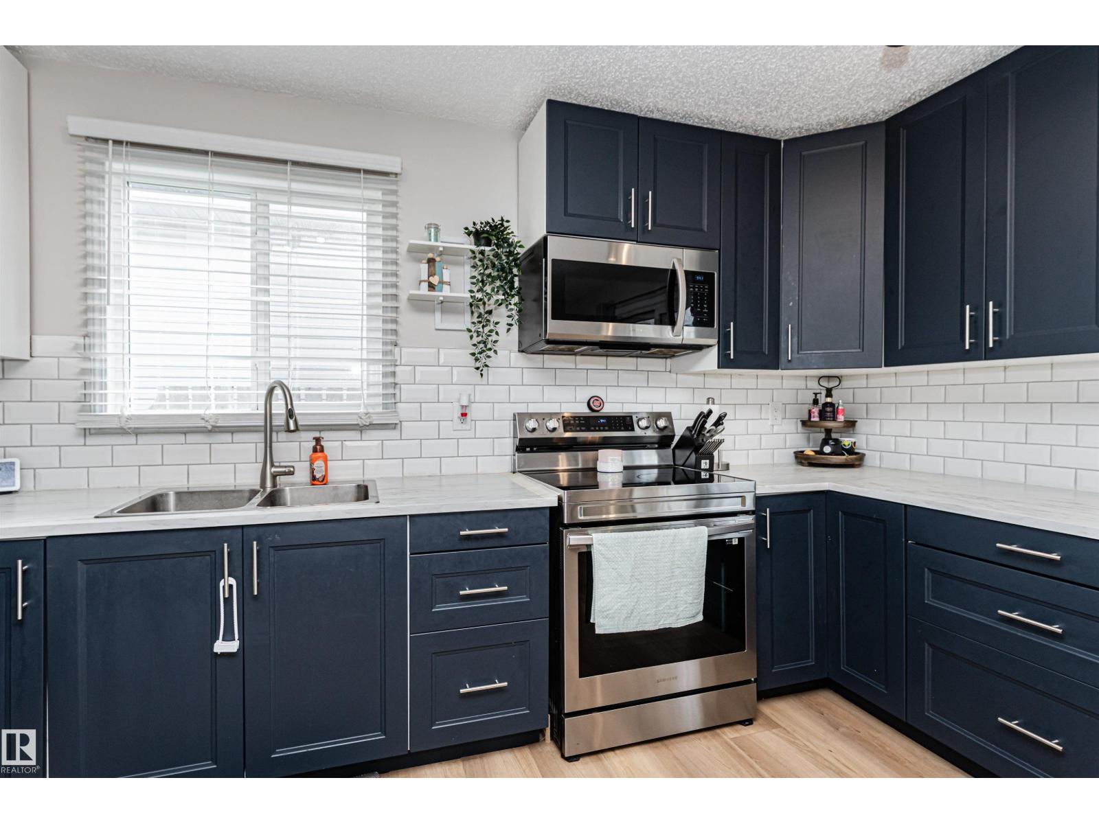 4521 29 Av NW, Edmonton, Alberta  T6L 4W6 - Photo 10 - E4502849