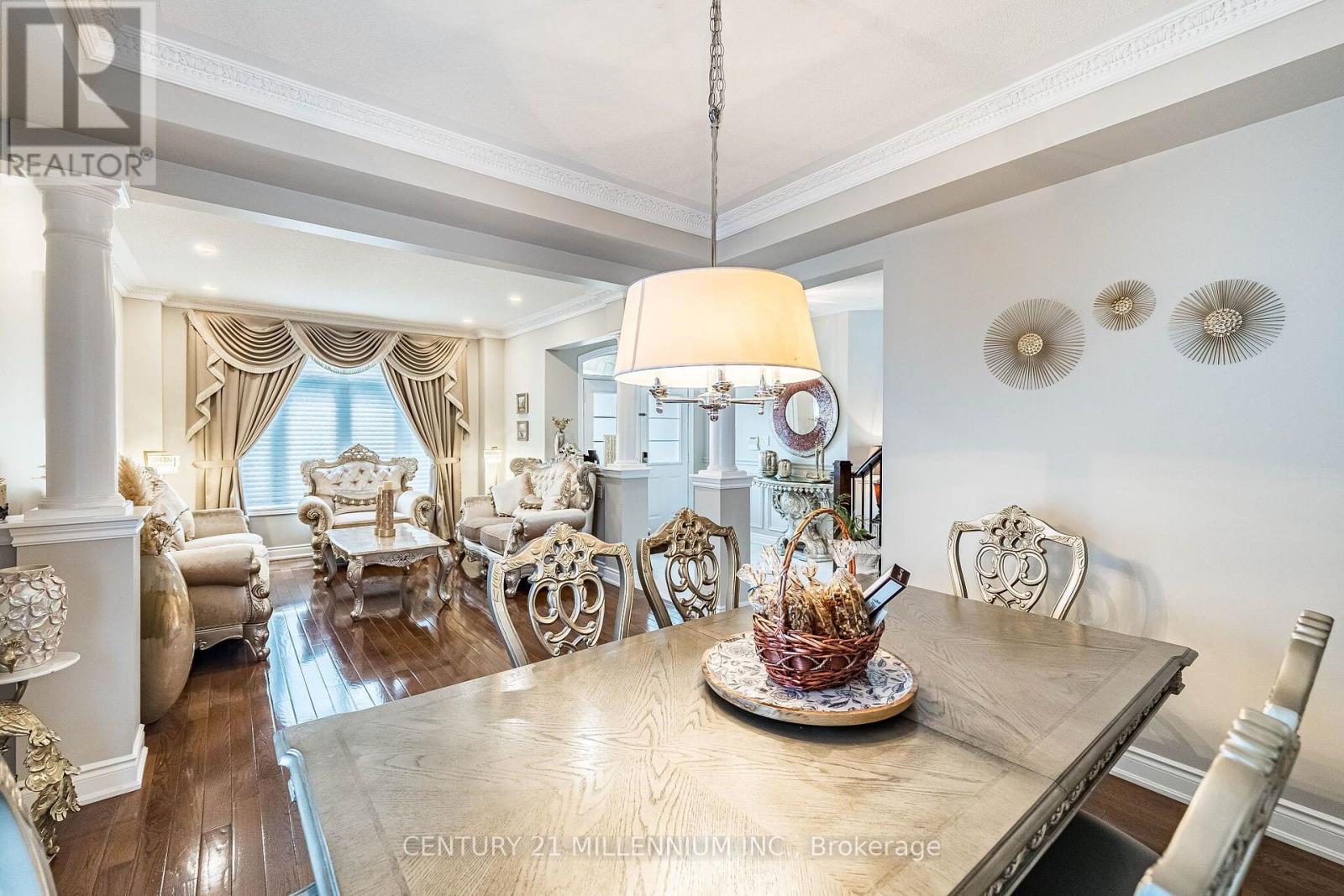 4 Belleville Drive, Brampton, Ontario  L6P 1V7 - Photo 11 - W13654008