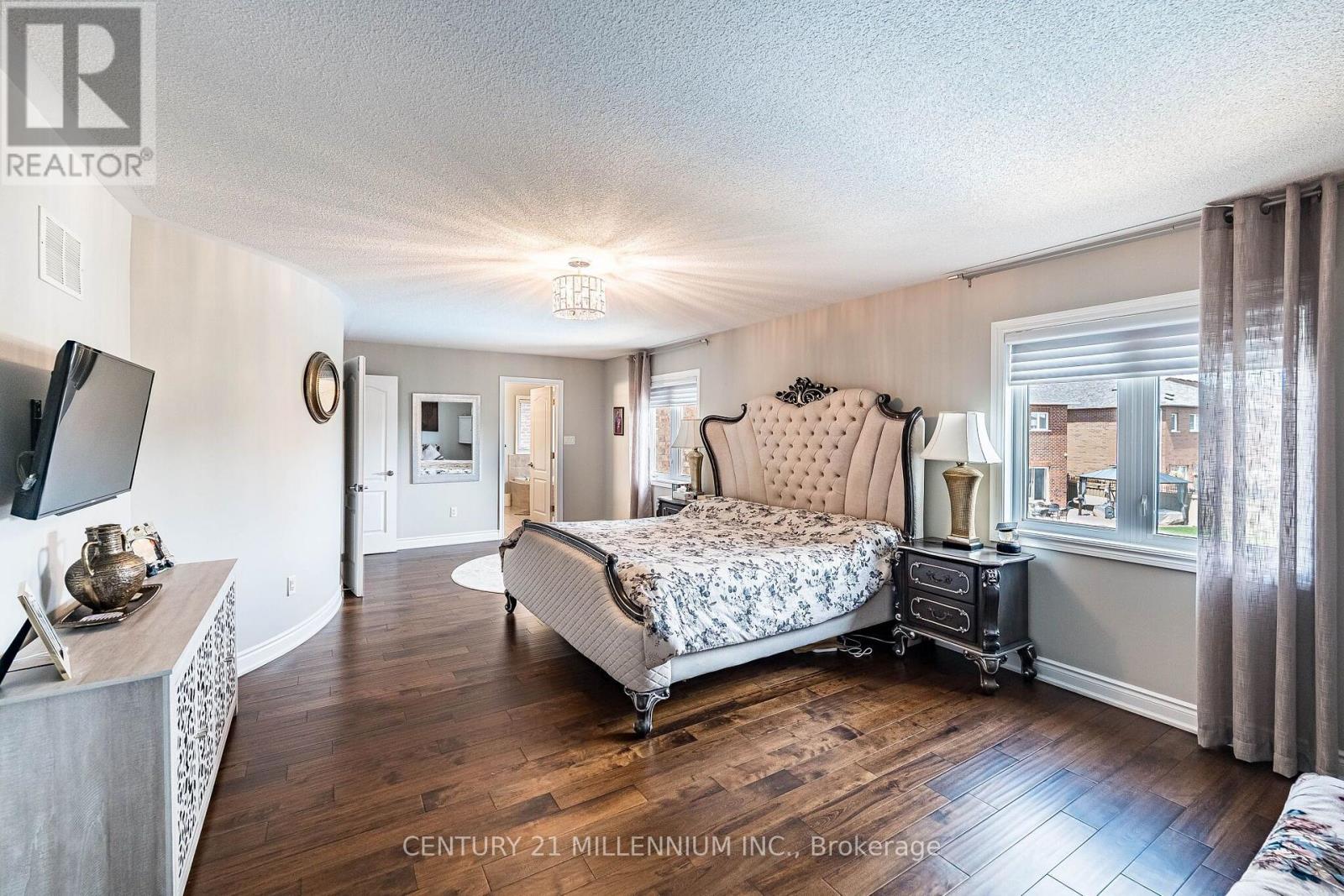 4 Belleville Drive, Brampton, Ontario  L6P 1V7 - Photo 28 - W13654008