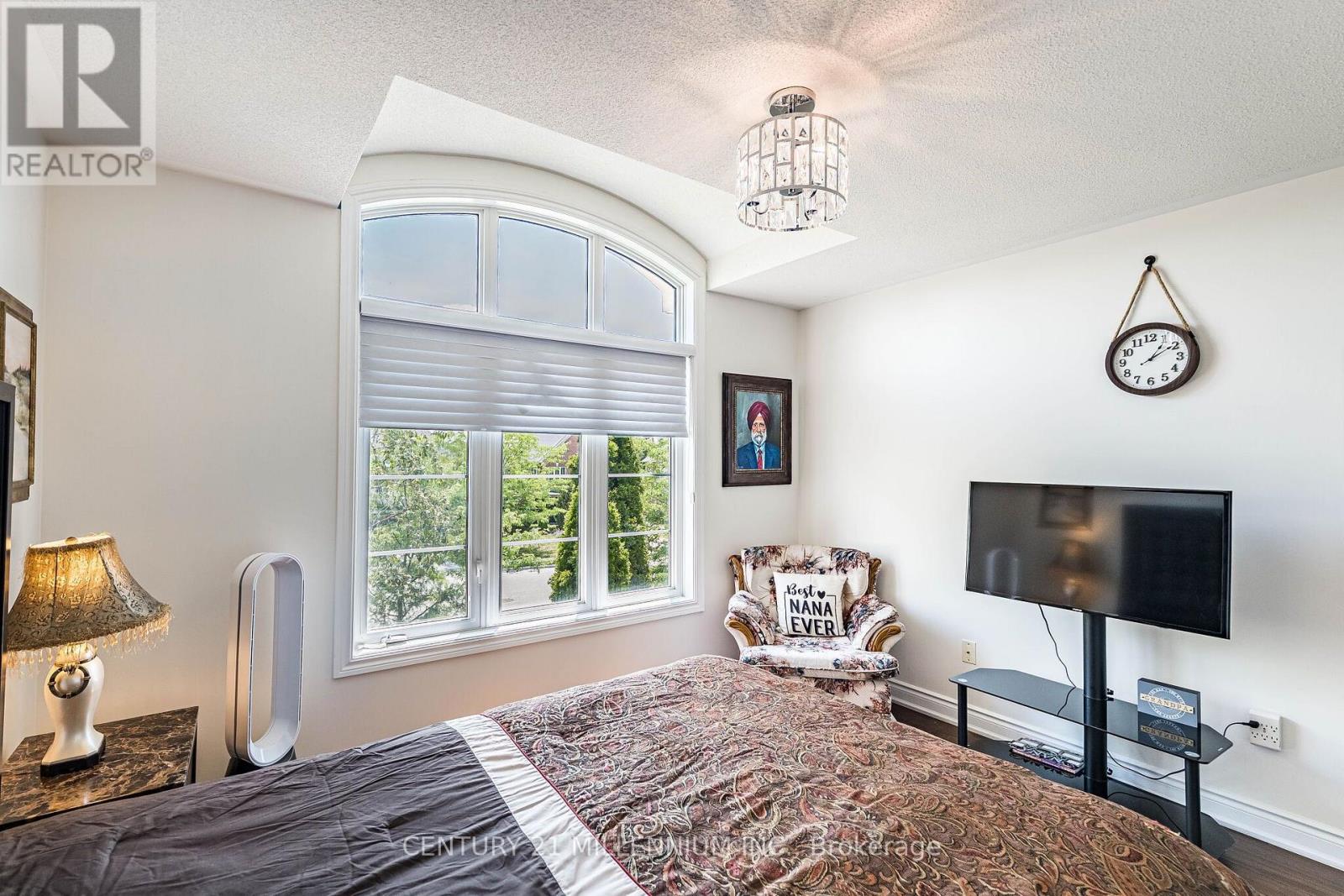 4 Belleville Drive, Brampton, Ontario  L6P 1V7 - Photo 40 - W13654008