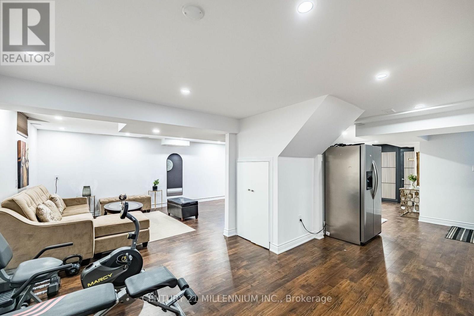 4 Belleville Drive, Brampton, Ontario  L6P 1V7 - Photo 44 - W13654008