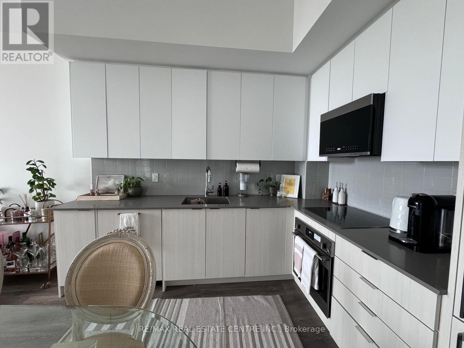 308 - 2481 Taunton Road, Oakville (Ro River Oaks), Ontario  L6H 3R7 - Photo 12 - W13654012