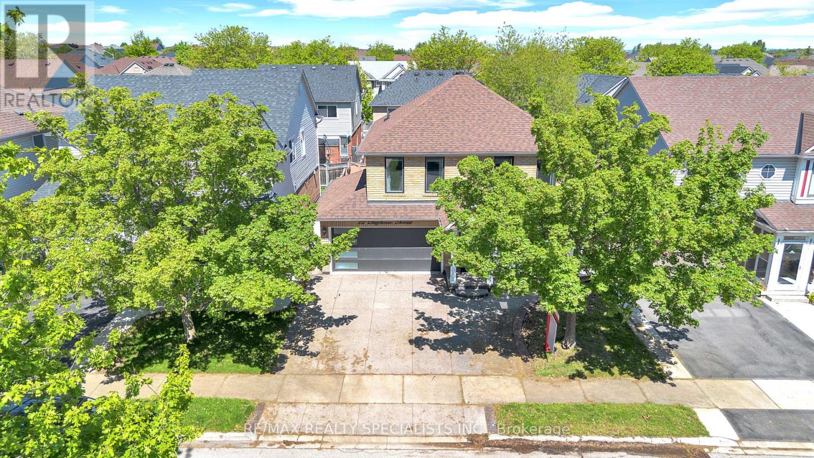 22 Clayborne Avenue, Brampton, Ontario  L7A 1N8 - Photo 13 - W13654026