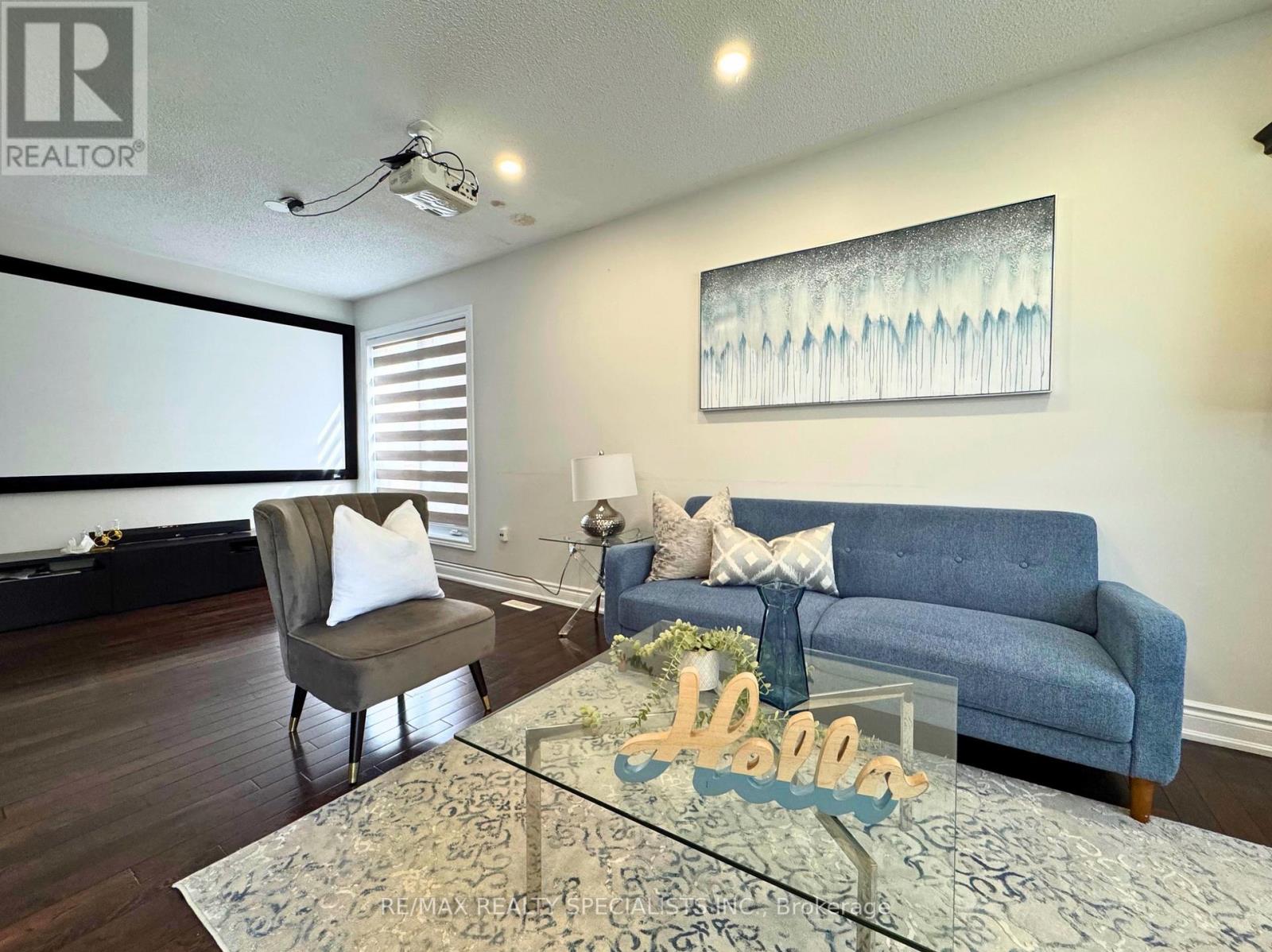 22 Clayborne Avenue, Brampton, Ontario  L7A 1N8 - Photo 5 - W13654026
