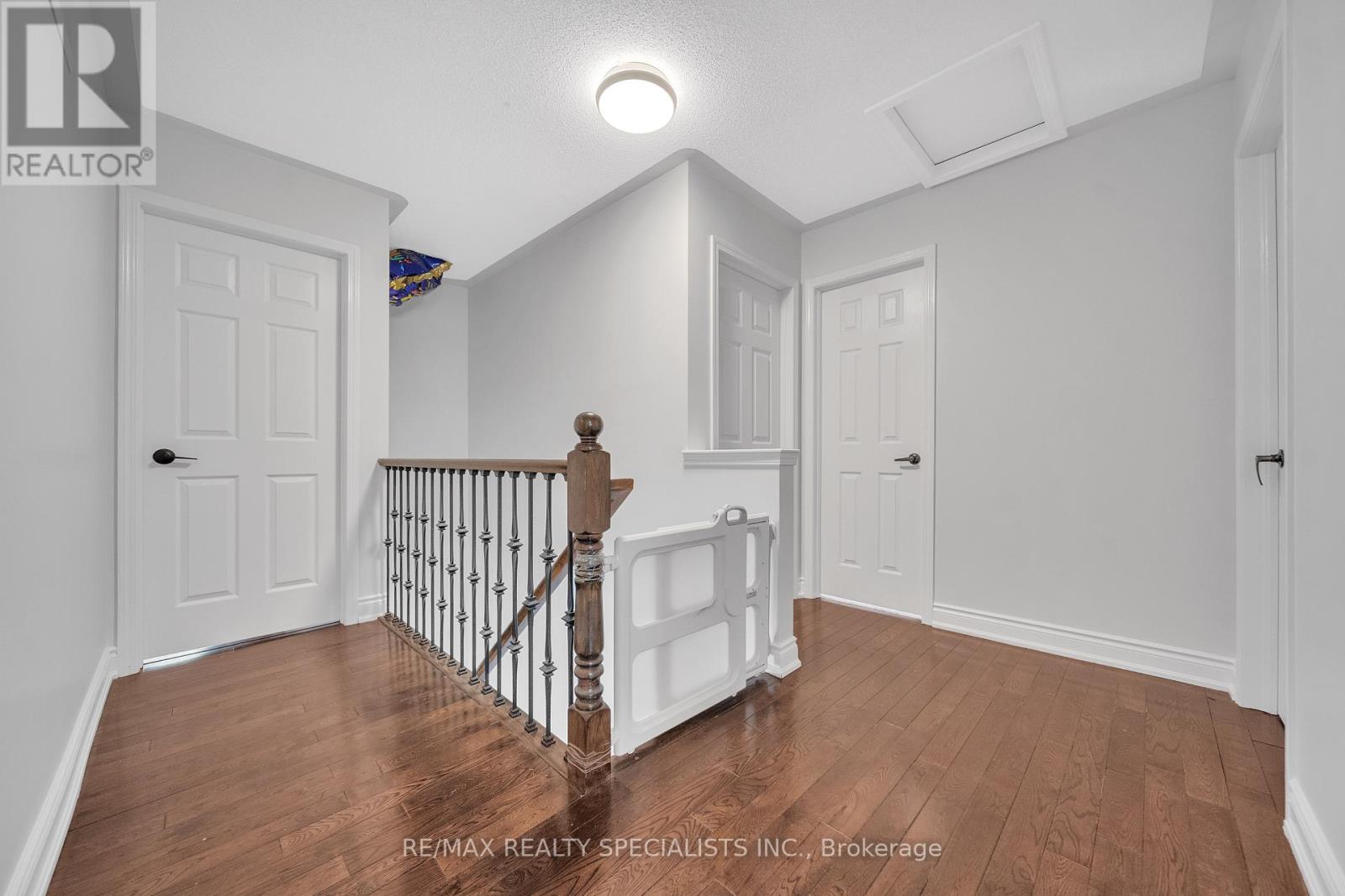 22 Clayborne Avenue, Brampton, Ontario  L7A 1N8 - Photo 8 - W13654026