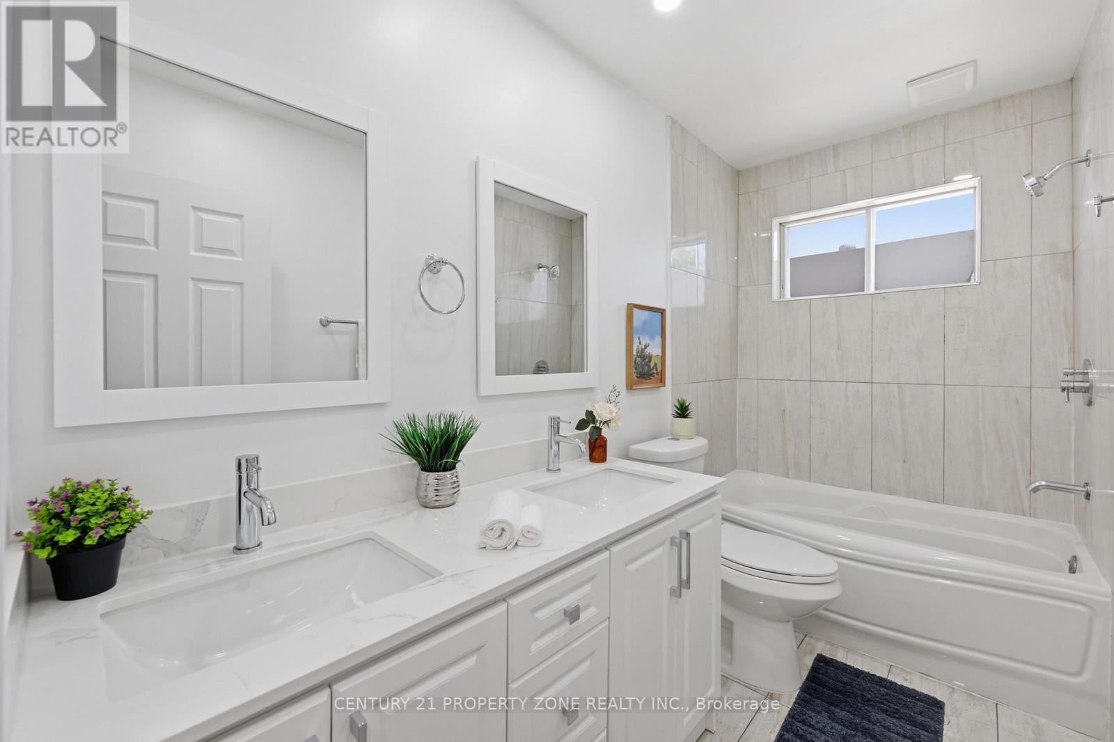 45 Brisco Street, Brampton, Ontario  L6V 1X1 - Photo 12 - W13652768