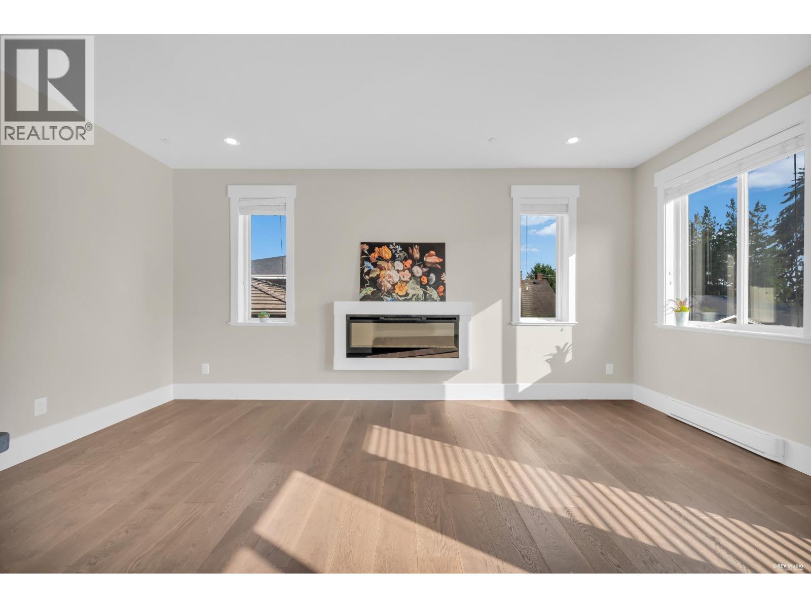 610 Thirteenth Street, New Westminster, British Columbia V3M 4M2 - Photo 17 - R3153850