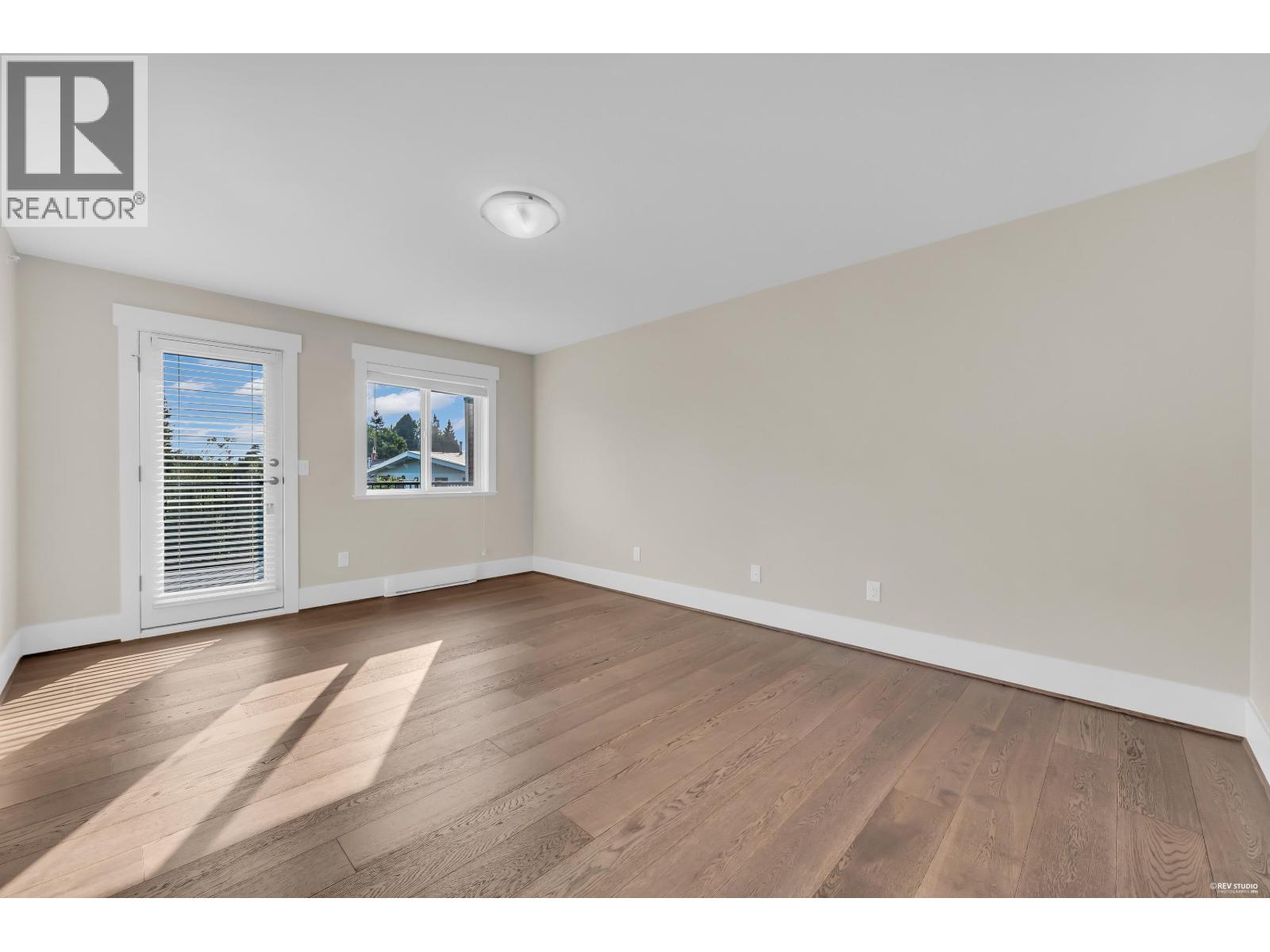 610 Thirteenth Street, New Westminster, British Columbia V3M 4M2 - Photo 21 - R3153850