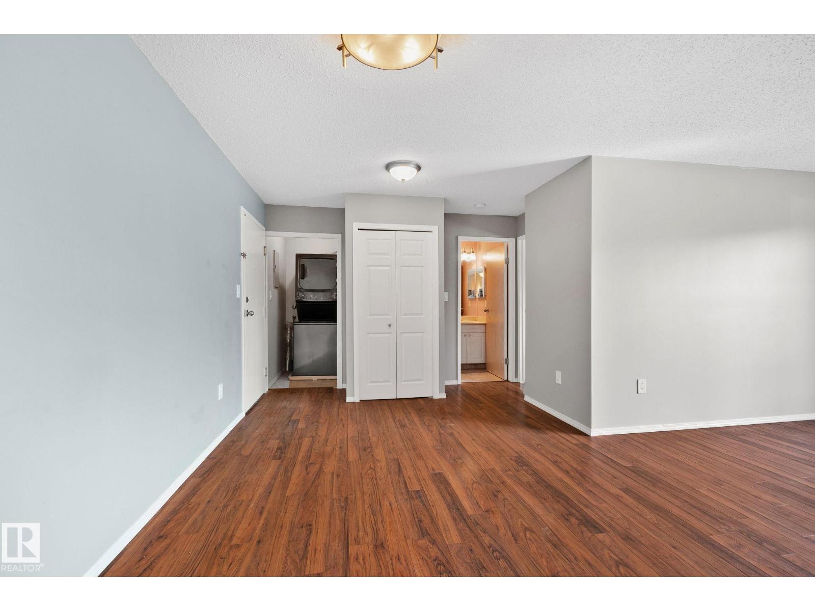 #210 2508 50 St NW, Edmonton, Alberta T6L 6X9 - Photo 4 - E4502851