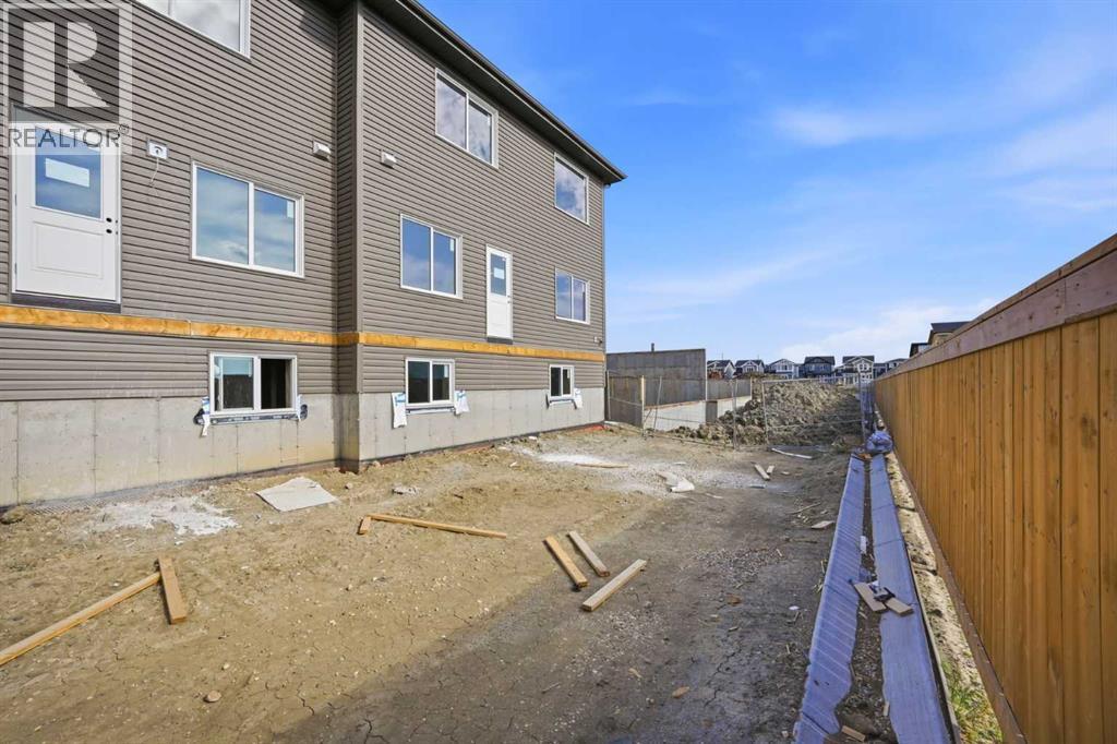 42 Waterford Mews, Chestermere, Alberta  T1X 3B6 - Photo 39 - A2316033
