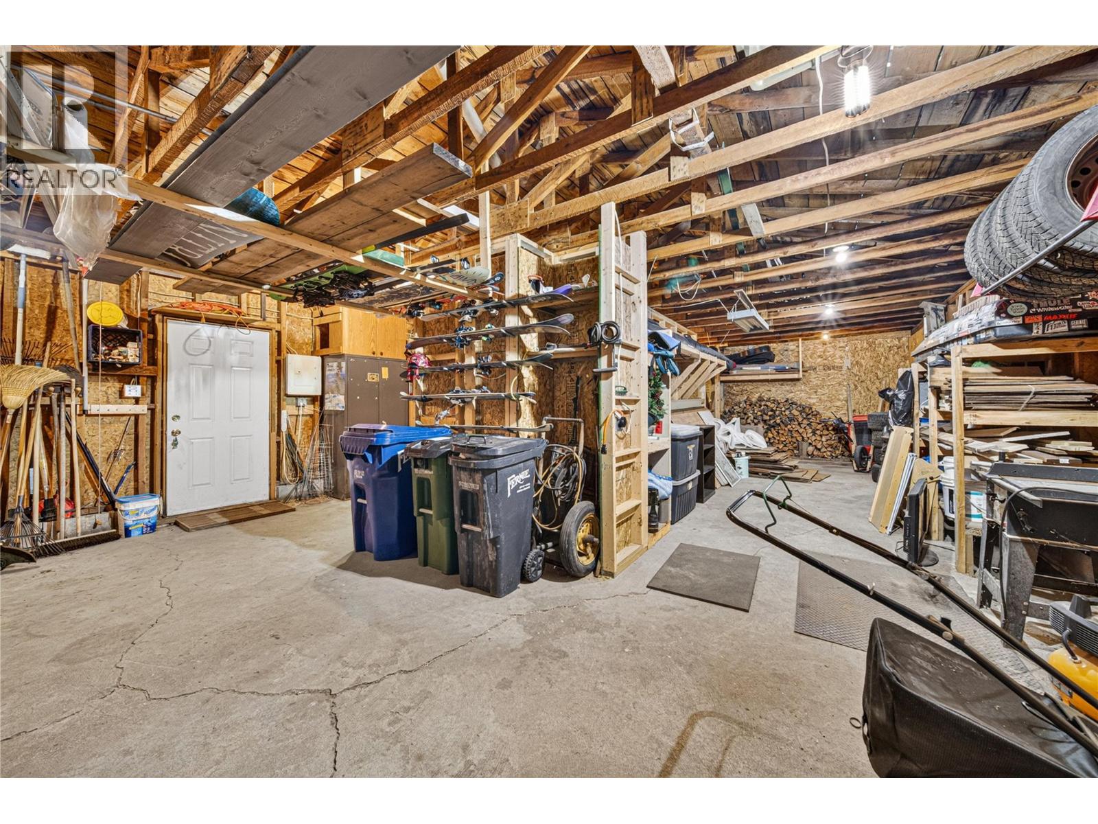 1161 10th Avenue, Fernie, British Columbia  V0B 1M5 - Photo 43 - 10396875