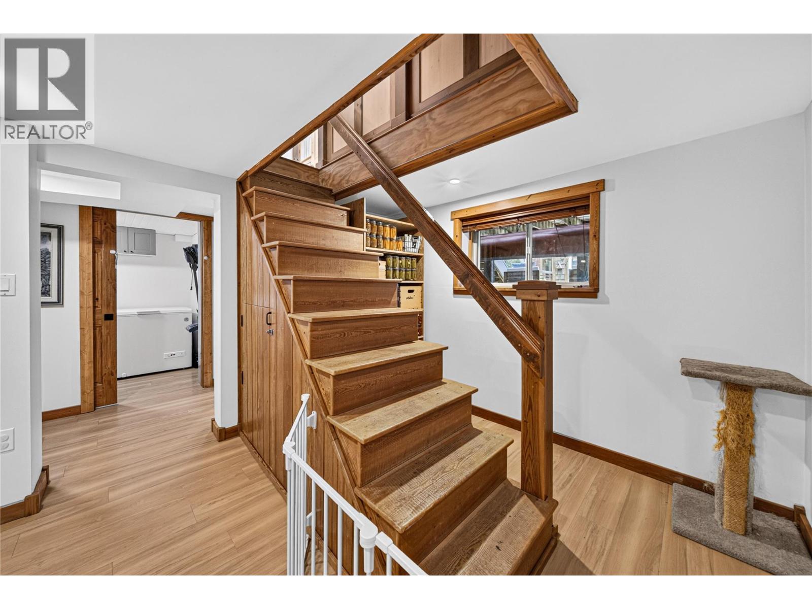 1161 10th Avenue, Fernie, British Columbia  V0B 1M5 - Photo 21 - 10396875