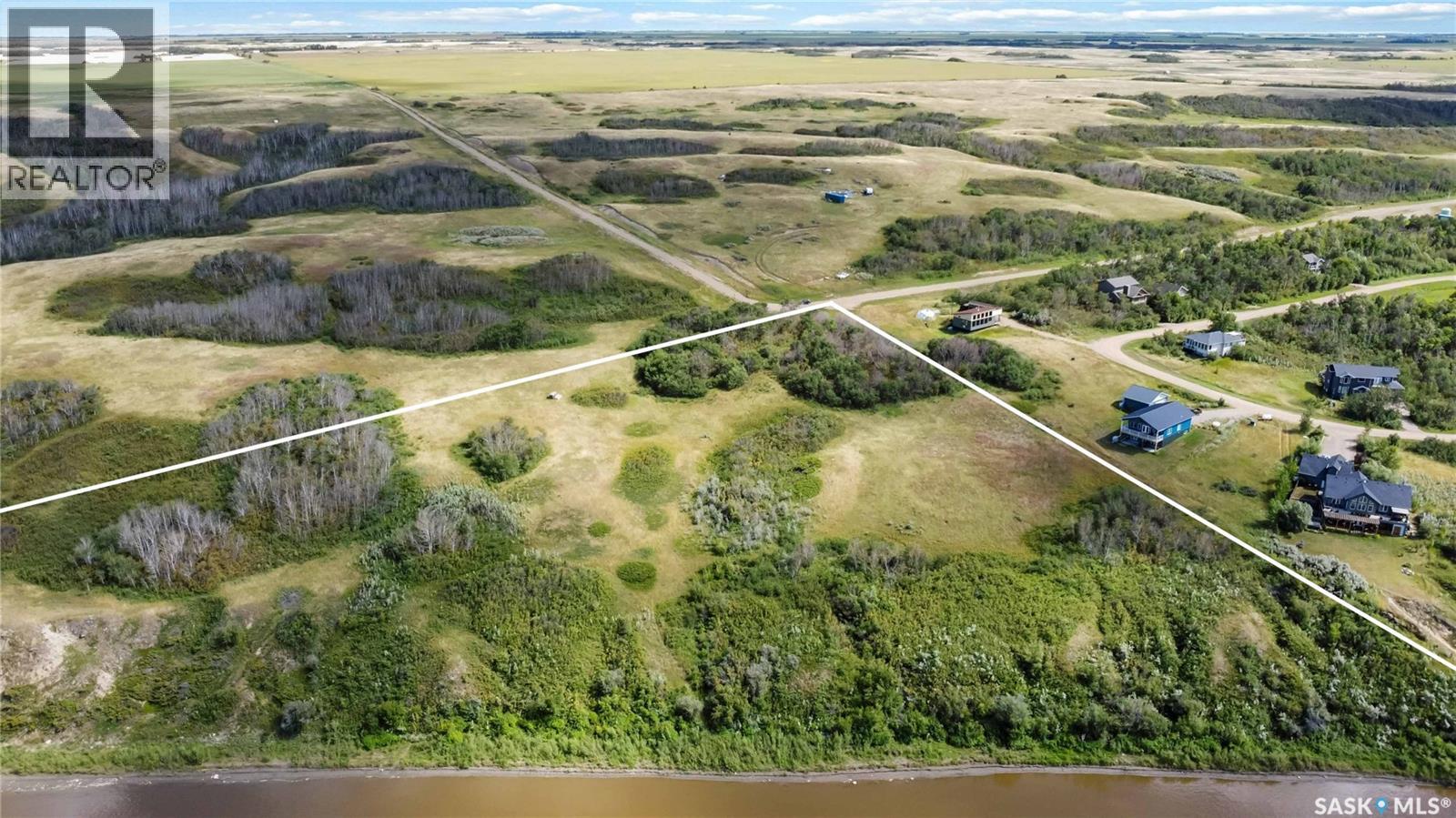 Friberg Riverfront, Laird Rm No. 404, Saskatchewan  S0K 2H0 - Photo 2 - SK045013