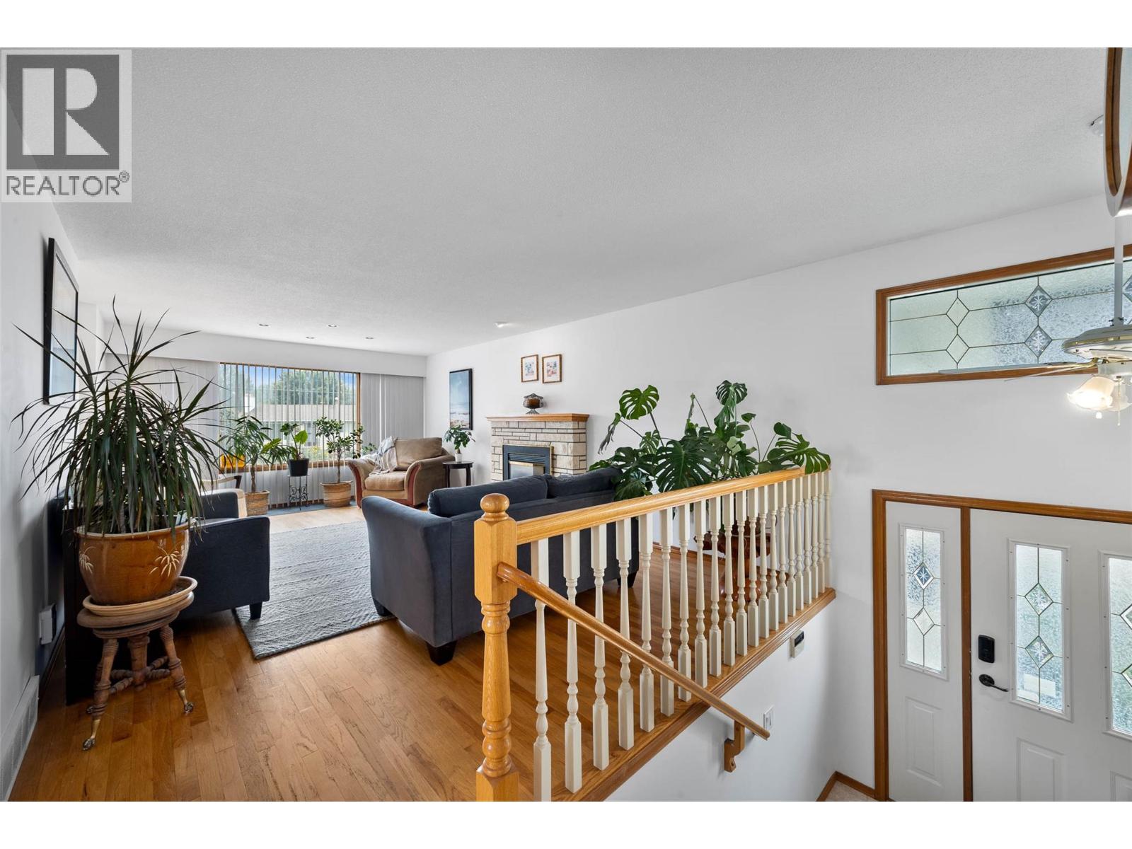 1670 Happyvale Avenue, Kamloops, British Columbia  V2B 4H2 - Photo 5 - 10396928