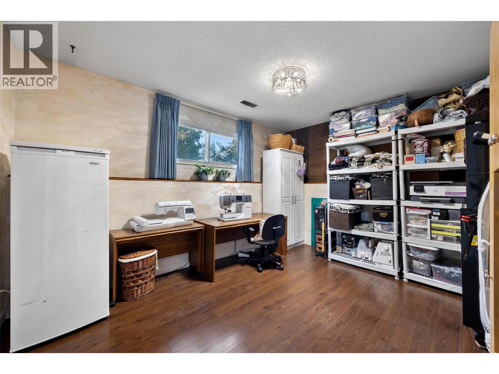 1670 Happyvale Avenue, Kamloops, British Columbia  V2B 4H2 - Photo 20 - 10396928