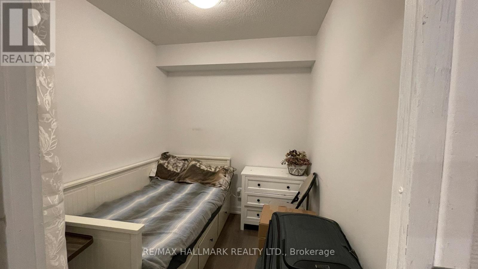 615 - 8 Trent Avenue, Toronto, Ontario  M4C 0A6 - Photo 7 - E13627980