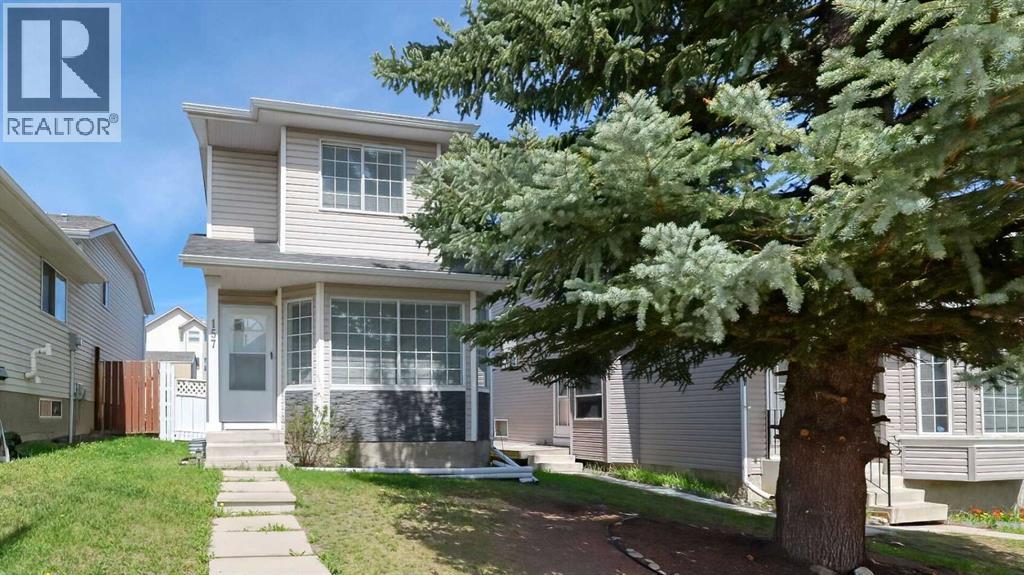 157 Harvest Gold Heights NE, Calgary, Alberta  T3K 4H2 - Photo 2 - A2335872