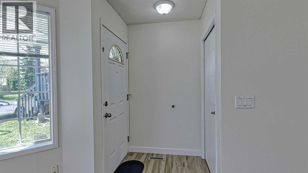 157 Harvest Gold Heights NE, Calgary, Alberta  T3K 4H2 - Photo 5 - A2335872