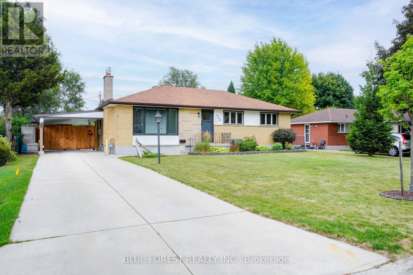 926 Eagle Crescent, London South, Ontario  N5Z 3H7 - Photo 2 - X13654078