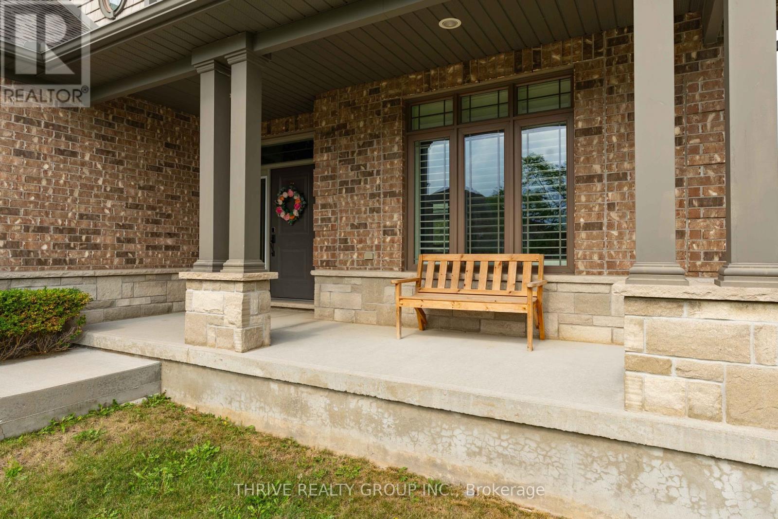 12 Ashwood Crescent, Middlesex Centre, Ontario  N0M 2A0 - Photo 2 - X13654132