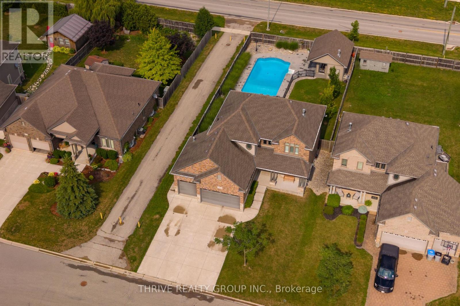 12 Ashwood Crescent, Middlesex Centre, Ontario  N0M 2A0 - Photo 3 - X13654132