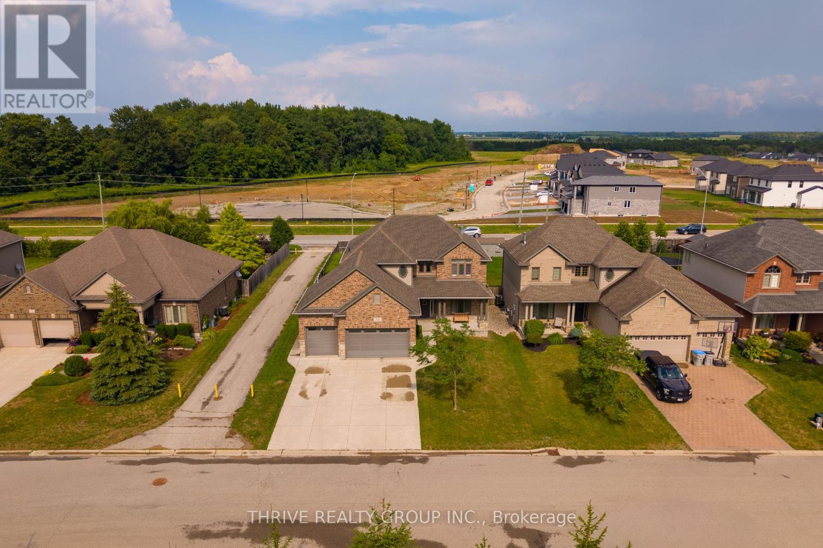 12 Ashwood Crescent, Middlesex Centre, Ontario  N0M 2A0 - Photo 4 - X13654132