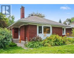 UPPER - 524 PENHILL AVENUE, Ottawa, Ontario