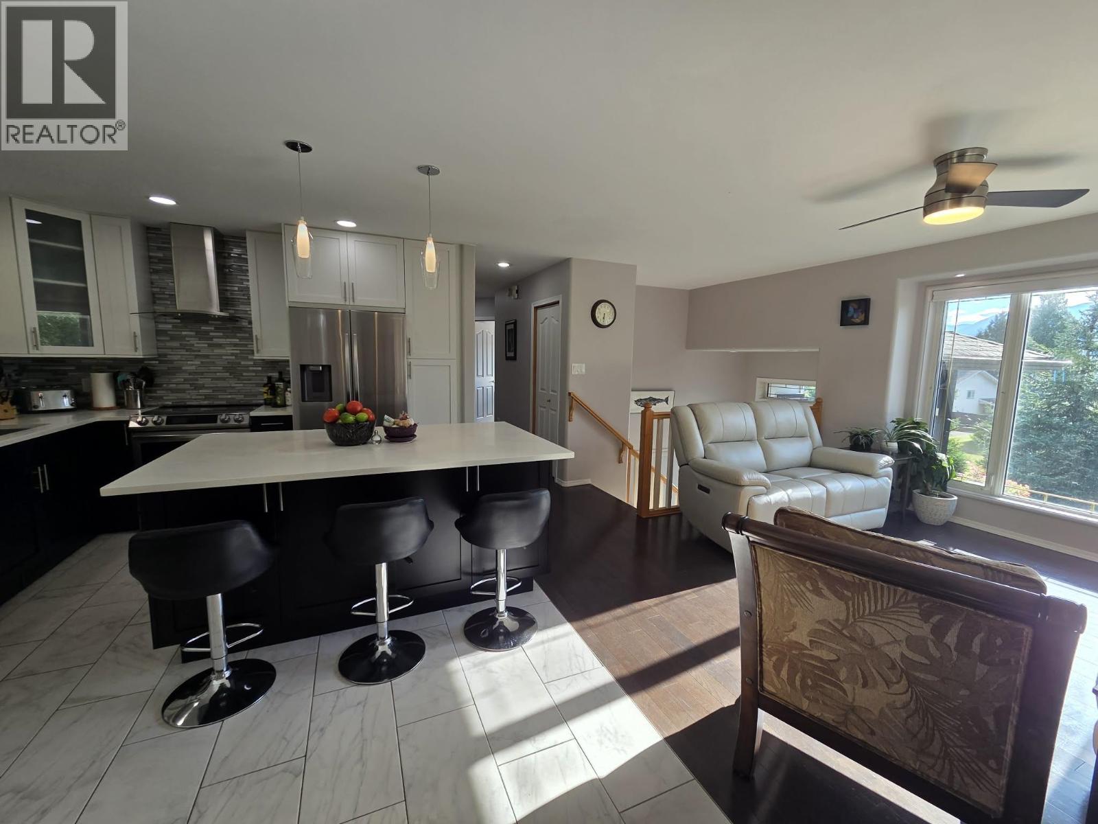 3822 Hatton Street, Terrace, British Columbia  V8G 5P6 - Photo 4 - R3153966