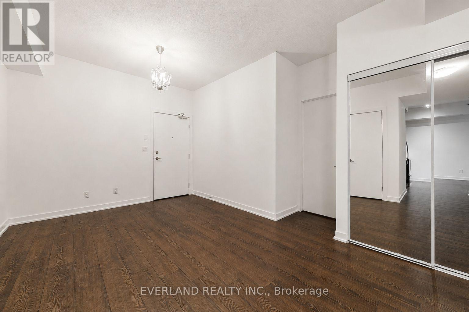 201 - 20 Bruyeres Mews, Toronto, Ontario M5V 0G8 - Photo 13 - C13653562