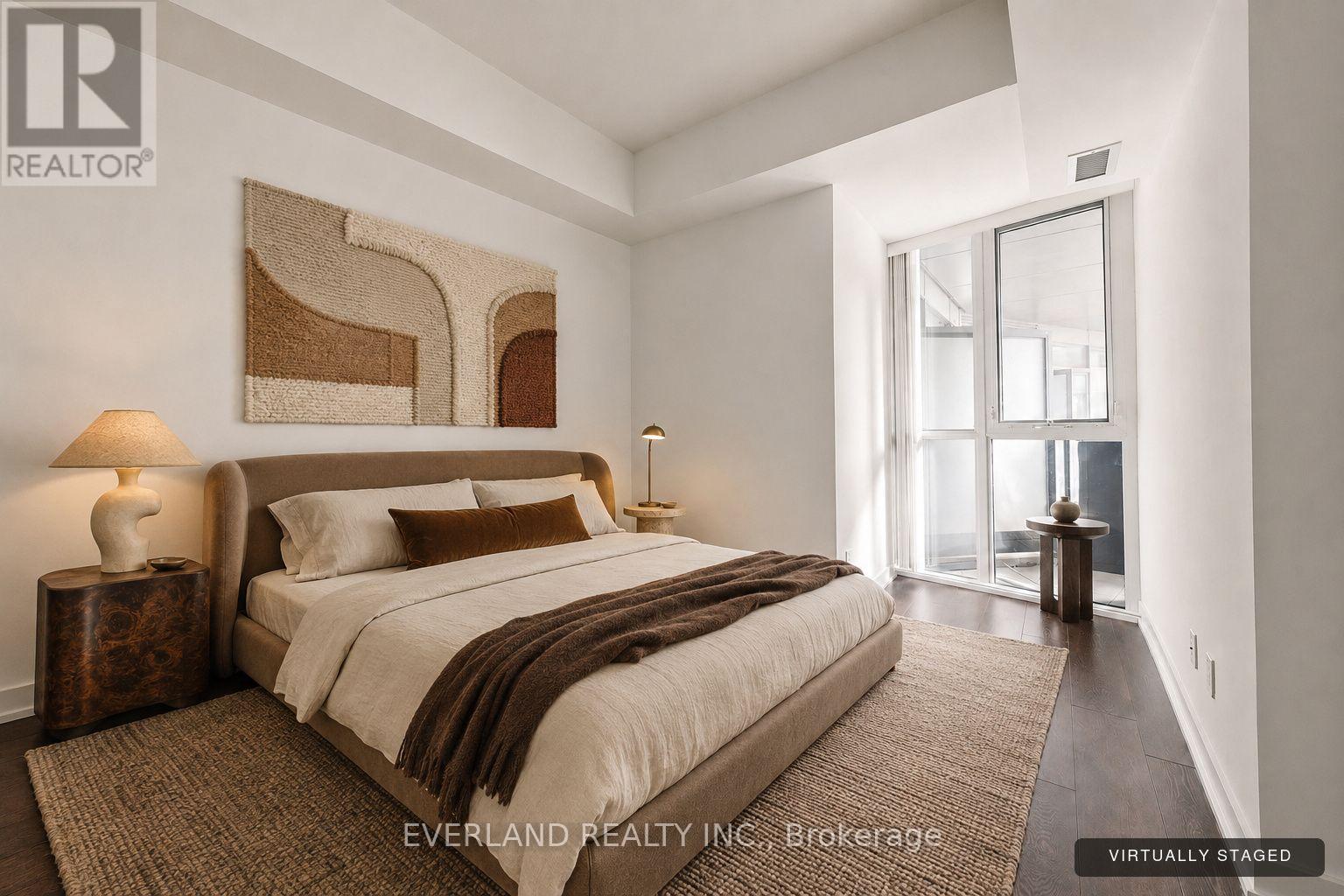201 - 20 Bruyeres Mews, Toronto, Ontario M5V 0G8 - Photo 3 - C13653562
