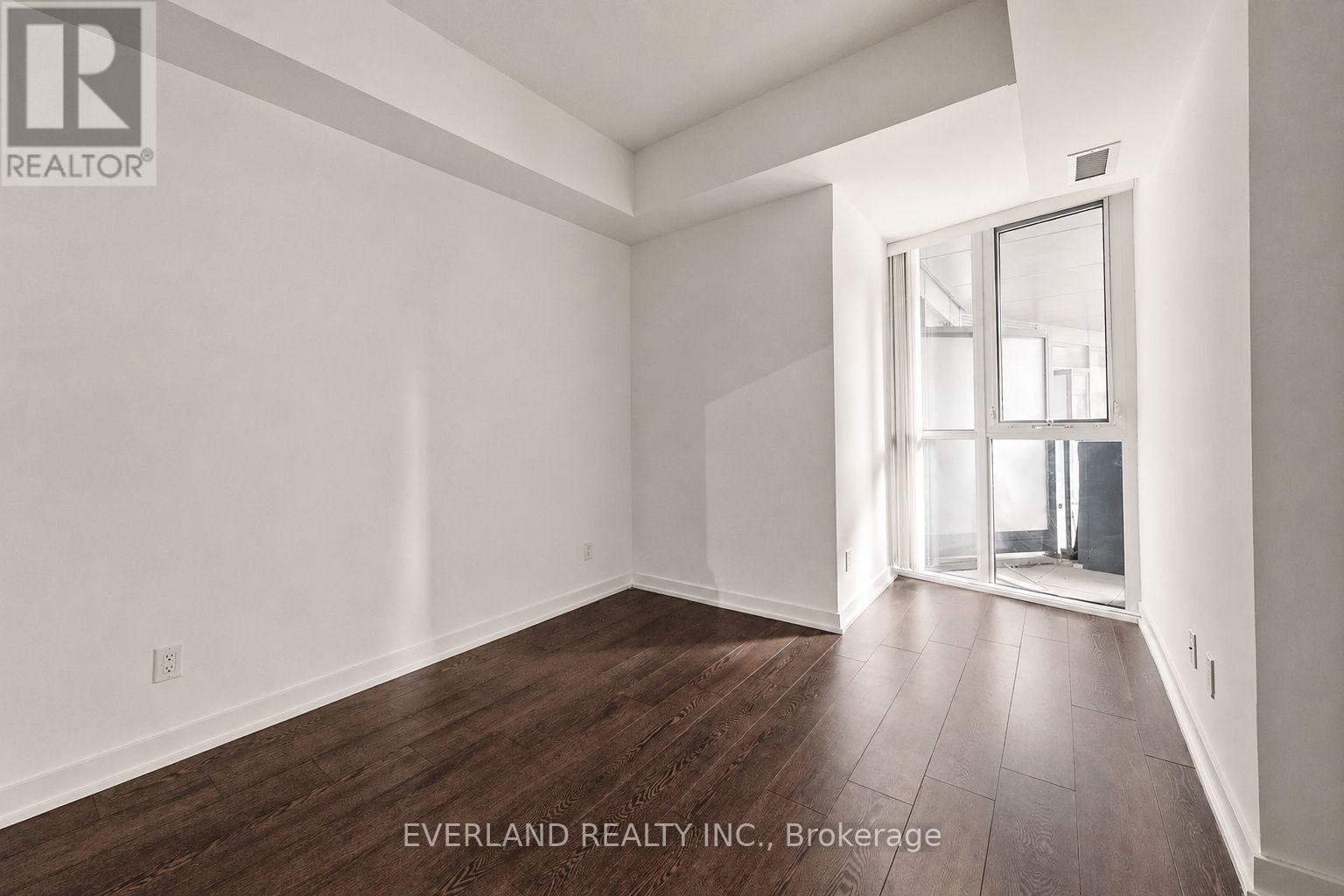 201 - 20 Bruyeres Mews, Toronto, Ontario M5V 0G8 - Photo 4 - C13653562