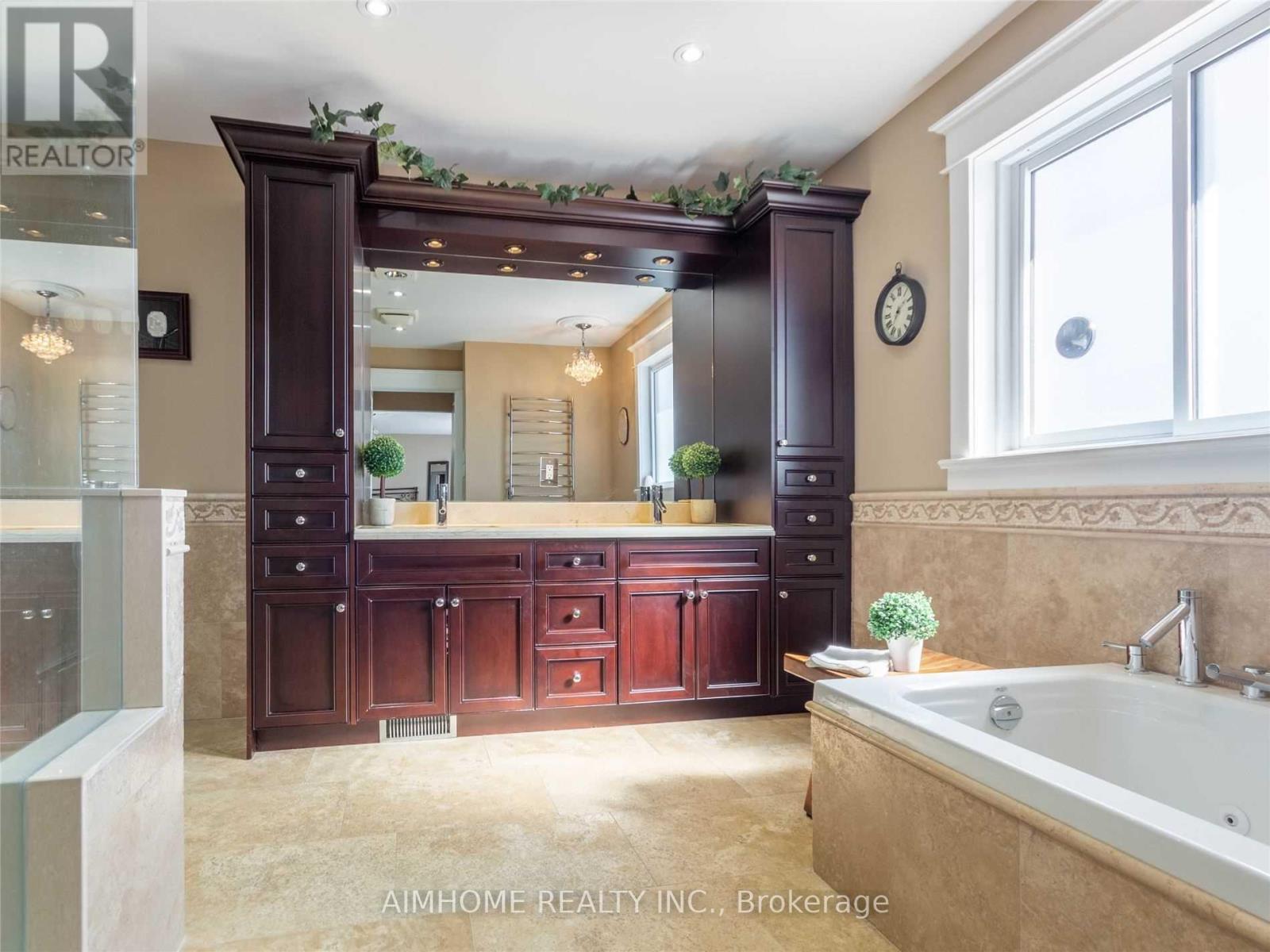 843 Corbett's Road, Oshawa, Ontario  L1K 1Z2 - Photo 9 - E13653500