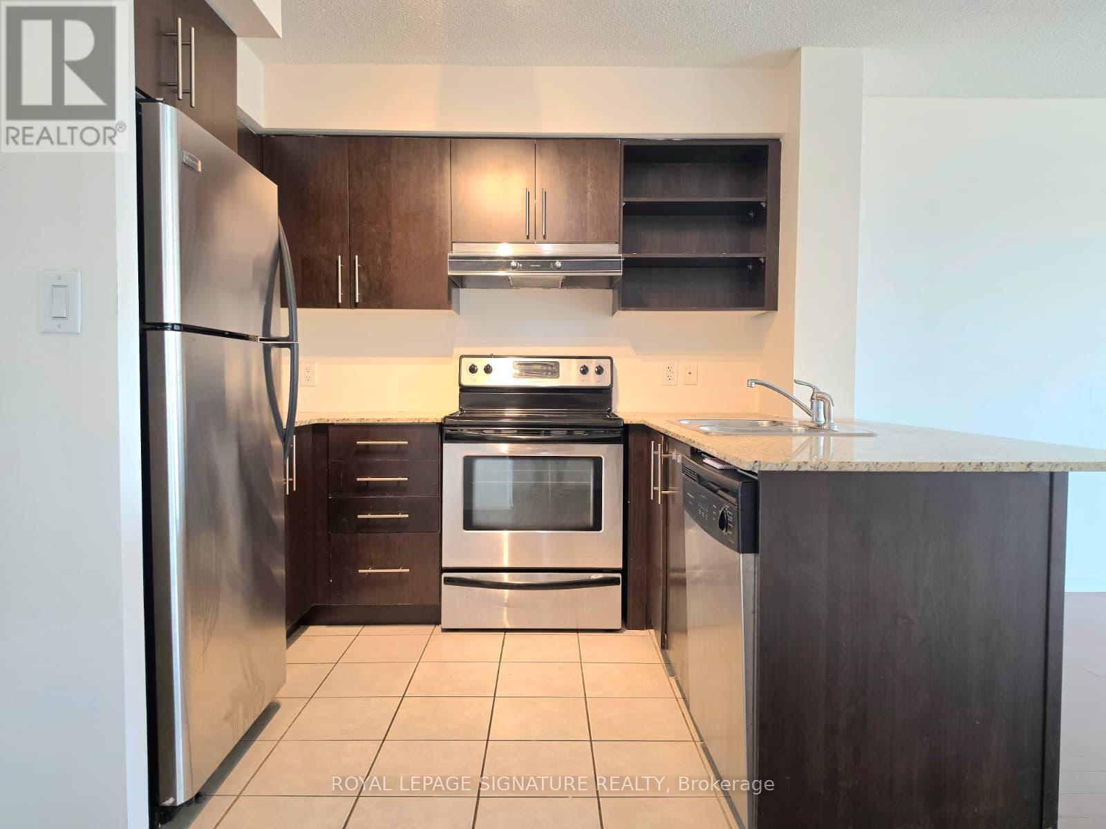 504 - 120 Dallimore Circle, Toronto, Ontario  M3C 4J1 - Photo 11 - C13654098