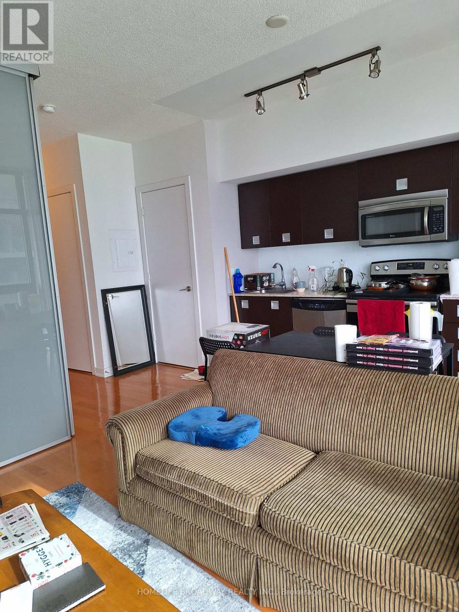 1402 - 33 Charles Street, Toronto, Ontario  M4Y 0B7 - Photo 4 - C13654124