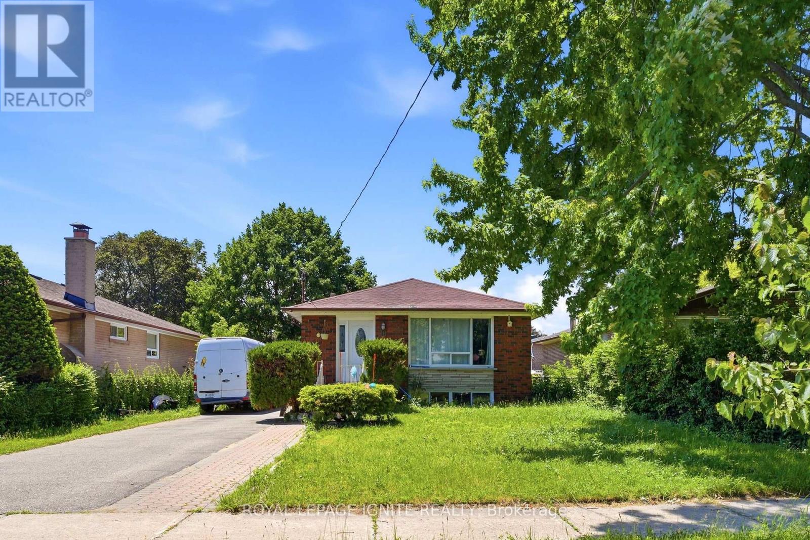 Bsmt - 18 Gloaming Drive, Toronto, Ontario  M1E 2Z3 - Photo 2 - E13654084