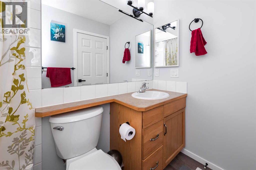 2 Saddlefield Crescent NE, Calgary, Alberta  T3J 4Z6 - Photo 18 - A2320886