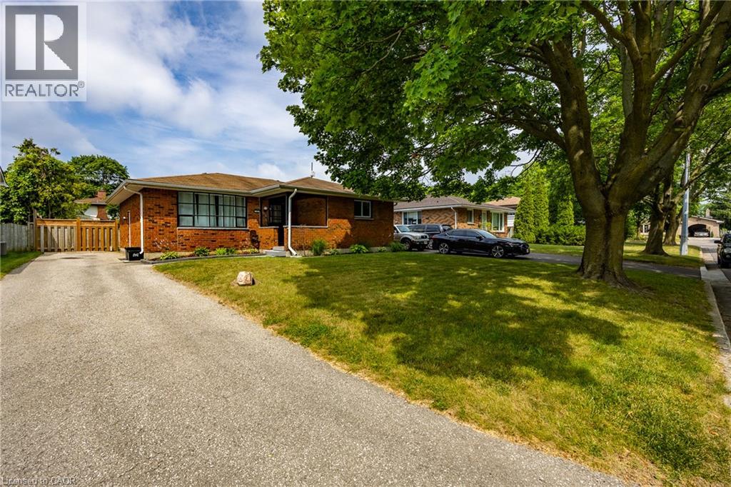 53 MILLER Crescent, Simcoe, Ontario