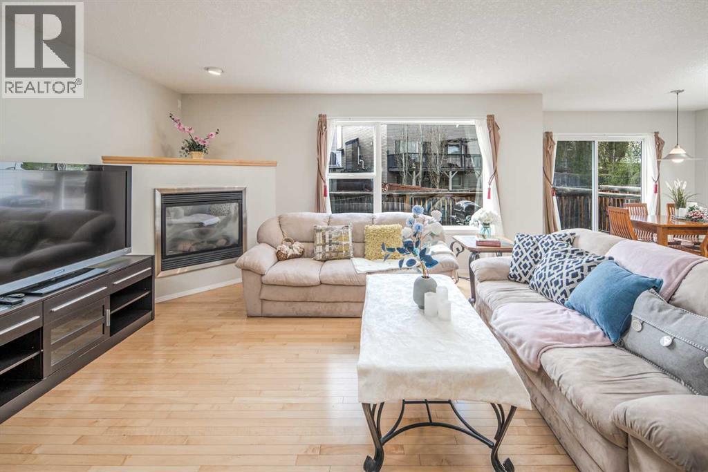96 Panamount Manor NW, Calgary, Alberta  T3K 6H7 - Photo 4 - A2334526
