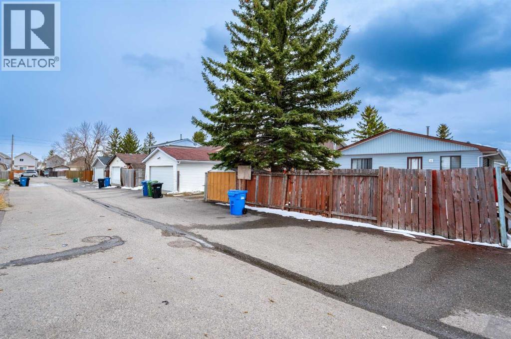 356 Falmere Road NE, Calgary, Alberta  T3J 2Z4 - Photo 27 - A2335689
