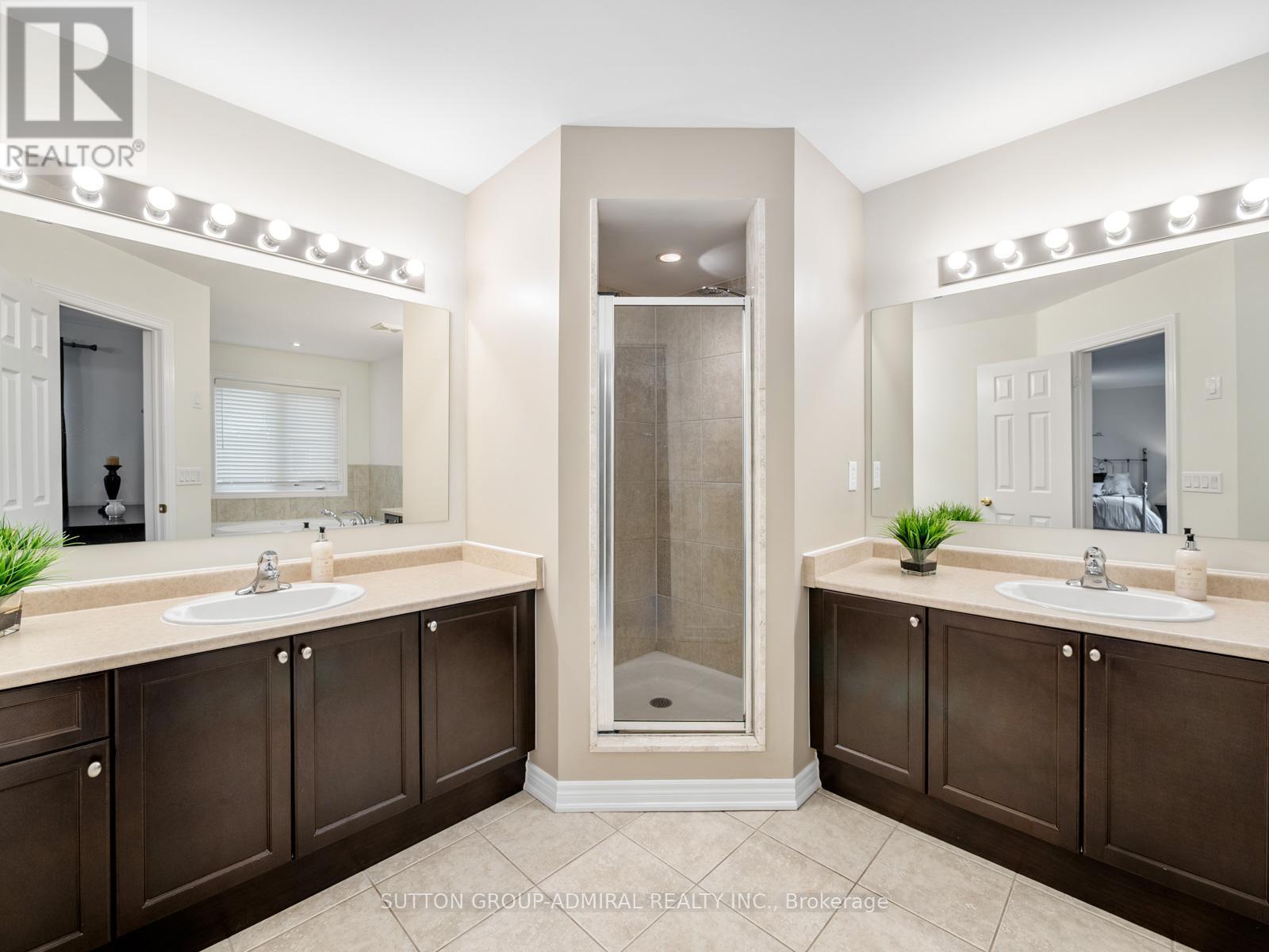 23 Kerr Lane, Aurora, Ontario  L4G 0E5 - Photo 29 - N13654034