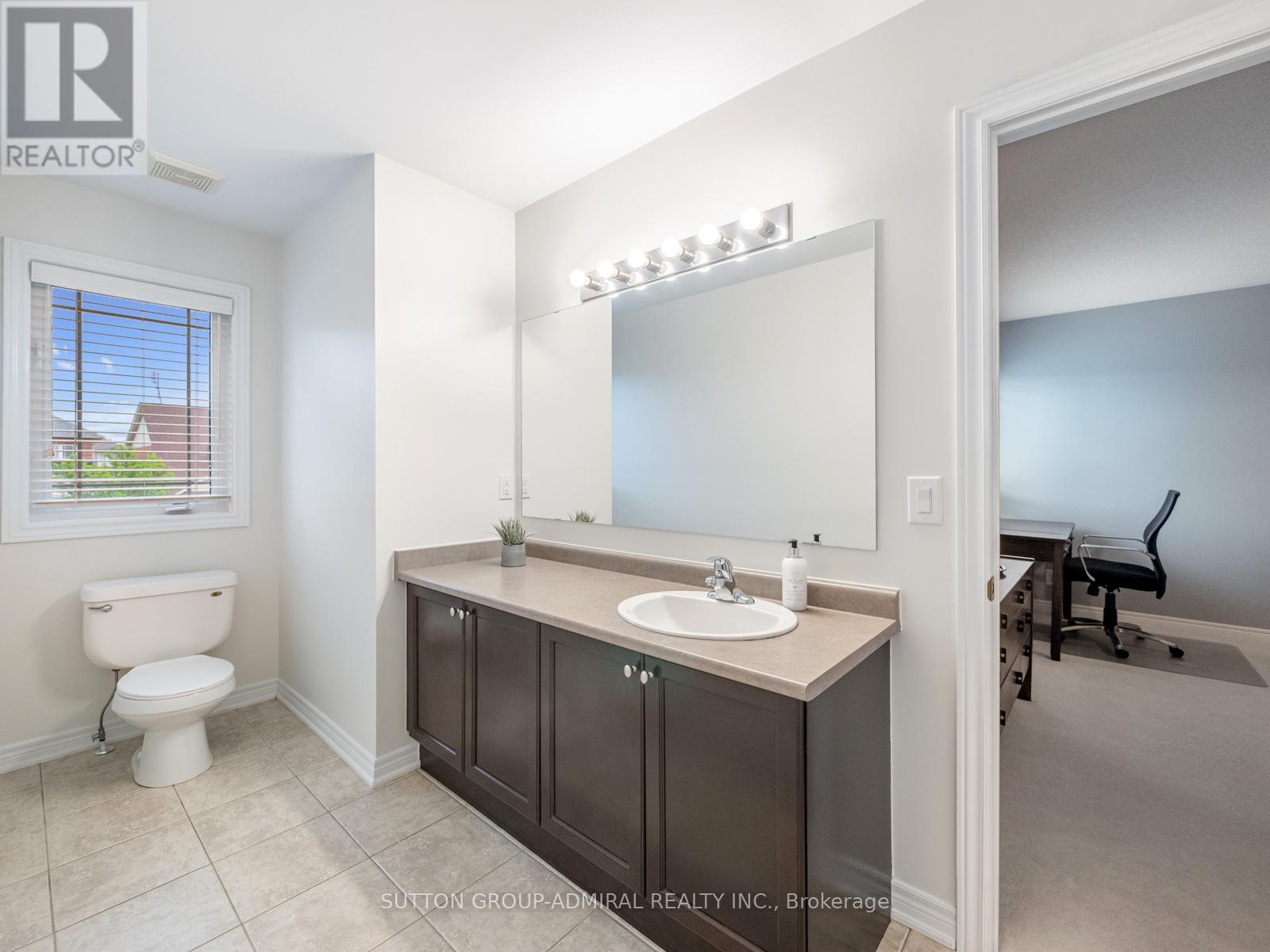 23 Kerr Lane, Aurora, Ontario  L4G 0E5 - Photo 35 - N13654034