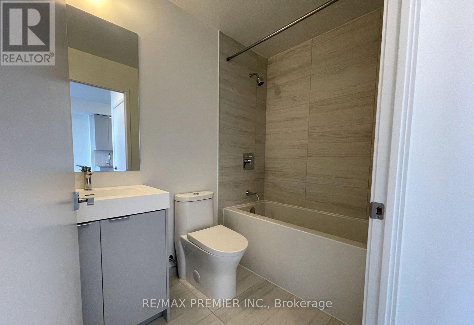 1707 - 474 Caldari Road, Vaughan, Ontario  L4K 0R5 - Photo 6 - N13654074